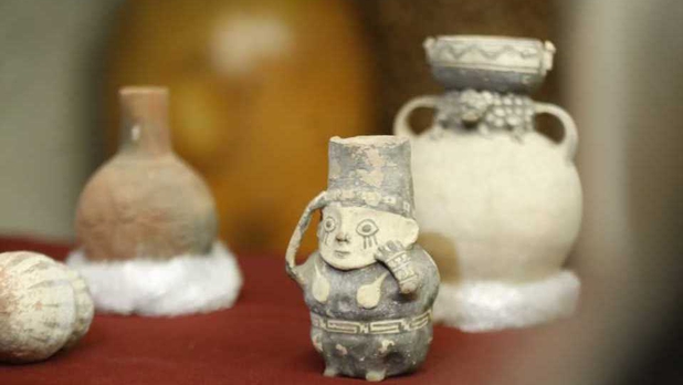 Mexico devuelve piezas arqueológicas a perú