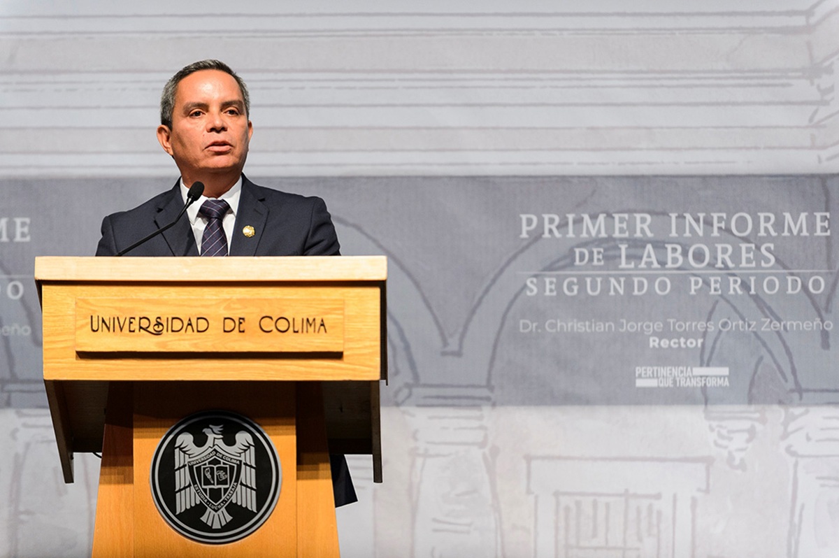 Rector de la UdeC, Christian Torres, rinde informe de labores